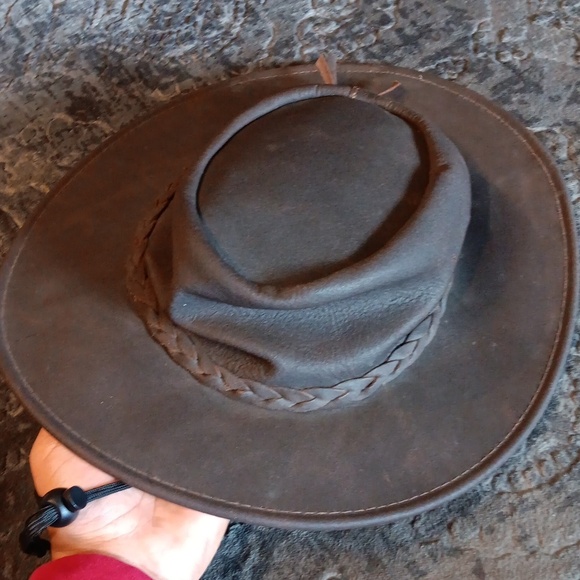 Vintage Mens MINNETONKA Brown Leather Cowboy Hat, The Fold Up Hat - Picture 4 of 6